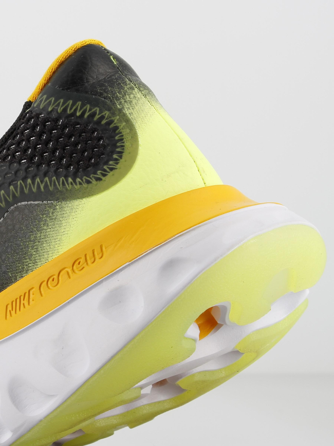 Chaussures de running renew noir homme - Nike