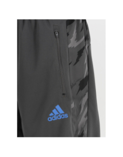 Short de sport feelcamo gris homme - Adidas