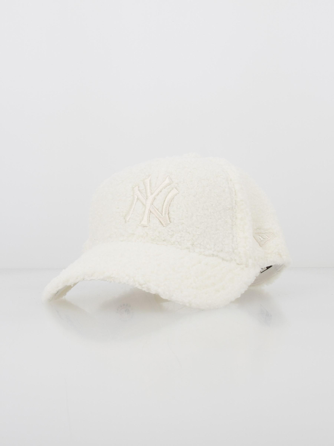 Casquette sherpa borg 9forty blanc femme - New Era