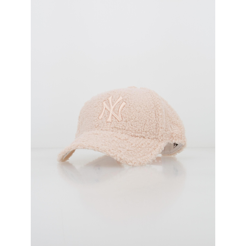 Casquette sherpa borg 9forty rose femme - New Era