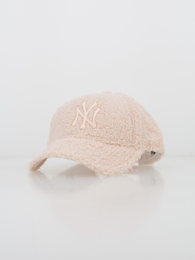 Casquette sherpa borg 9forty rose femme - New Era