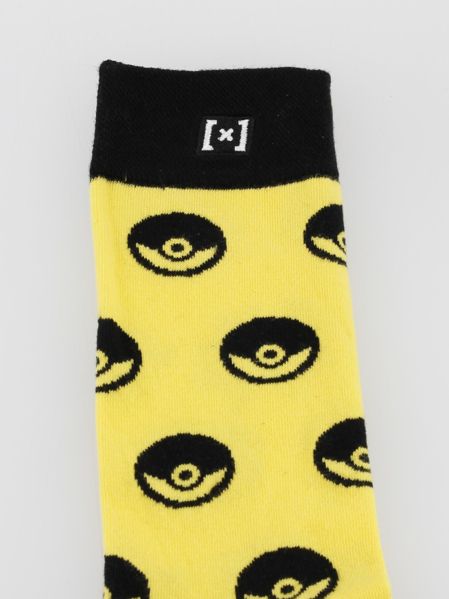 Chaussettes pokémon pikachu jaune - Capslab