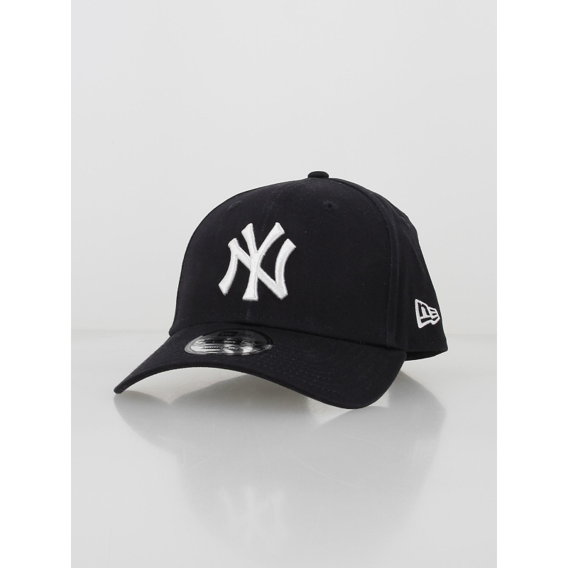 Casquette league basic 9forty bleu marine - New Era