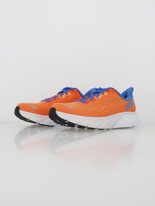 Chaussures de running arahi 6 orange homme - Hoka