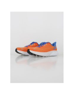 Chaussures de running arahi 6 orange homme - Hoka