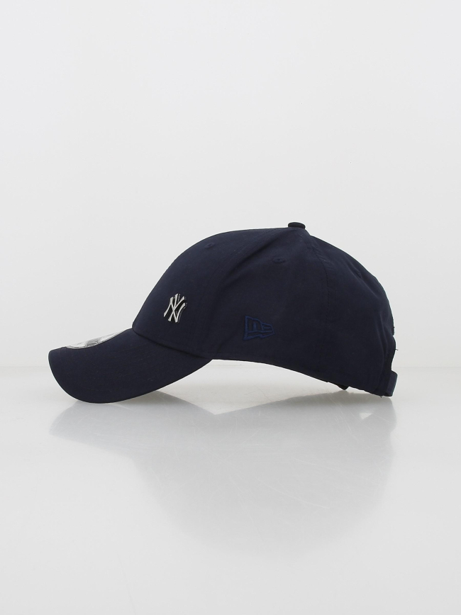 Casquette 9forty flawless logo métal bleu marine - New Era