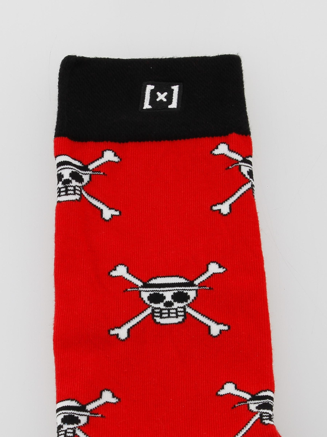 Chaussettes depareillées one piece rouge - Capslab