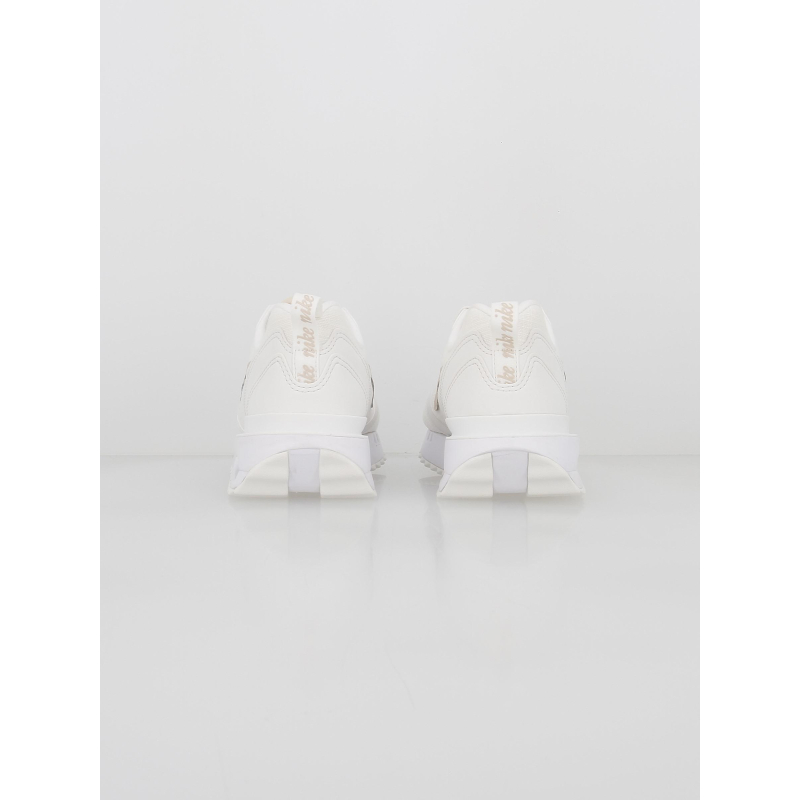 Air max baskets wmns dawn blanc beige femme Nike Sports