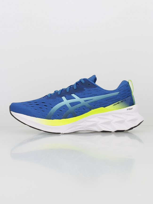 Chaussures running novablast bleu homme - Asics