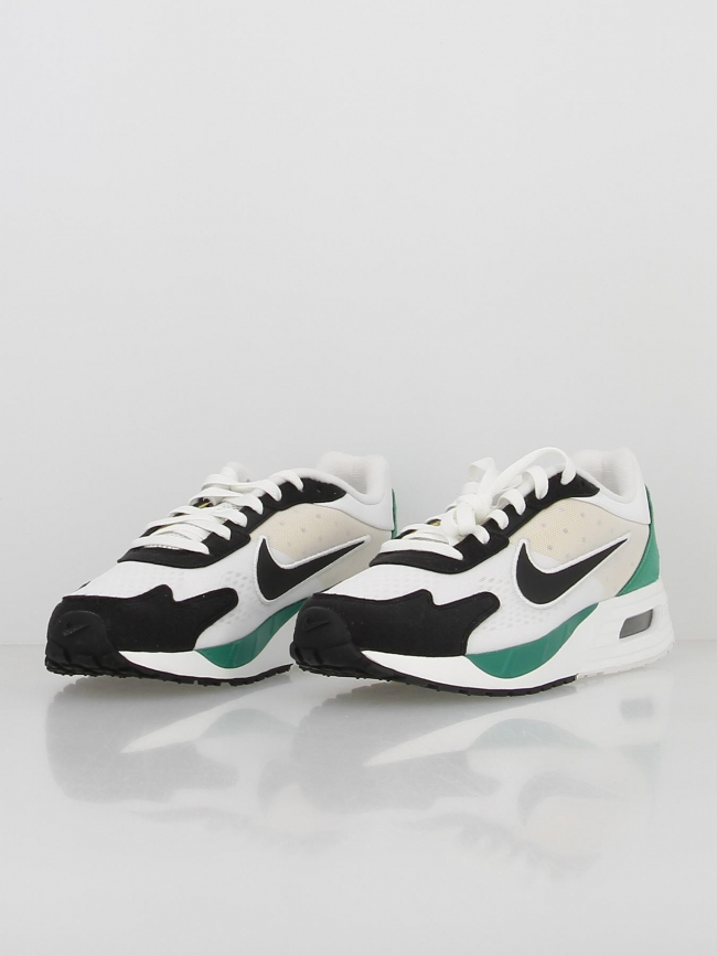 Aix max baskets solo blanc noir vert homme - Nike