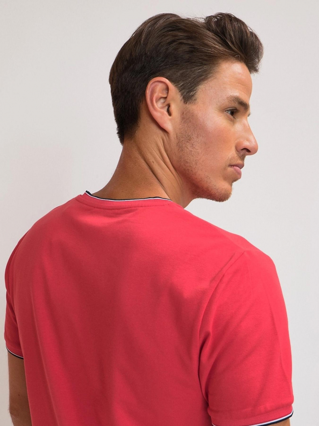 T-shirt col v tarak rouge homme - Benson & Cherry