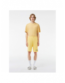 Short uni logo brodé jaune homme - Lacoste