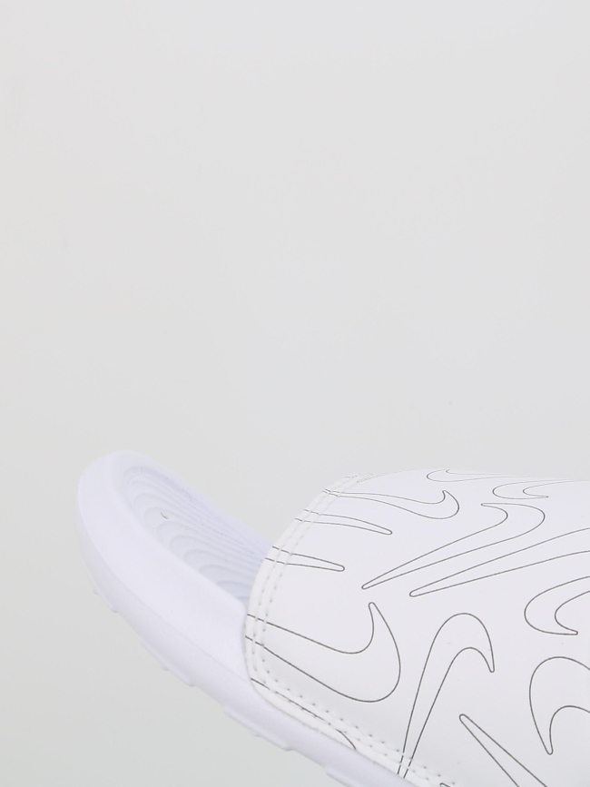 Claquettes victori one slide print swoosh blanc femme - Nike