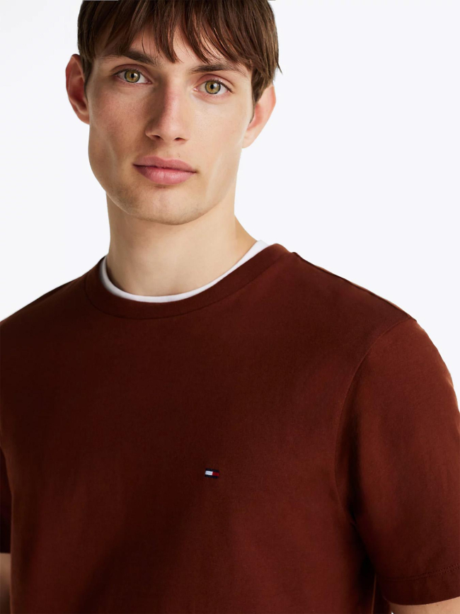 T-shirt regular fit uni logo marron homme - Tommy Hilfiger