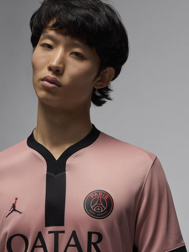 Maillot de football 3eme tenue psg 24/25 rose homme - Nike