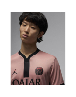 Maillot de football 3eme tenue psg 24/25 rose homme - Nike