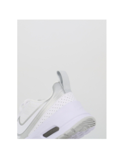 Baskets air max nuaxis blanc femme - Nike