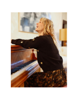 Pull à motif cœur noir femme - Molly Bracken