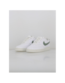 Baskets court vision blanc kaki femme -Nike