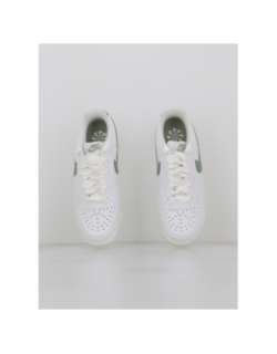 Baskets court vision blanc kaki femme -Nike