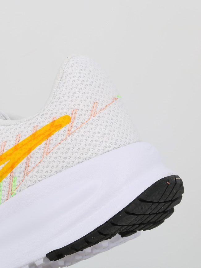 Chaussures de running run defy blanc orange homme - Nike