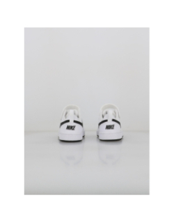 Baskets à scratch court borough td blanc noir enfant - Nike