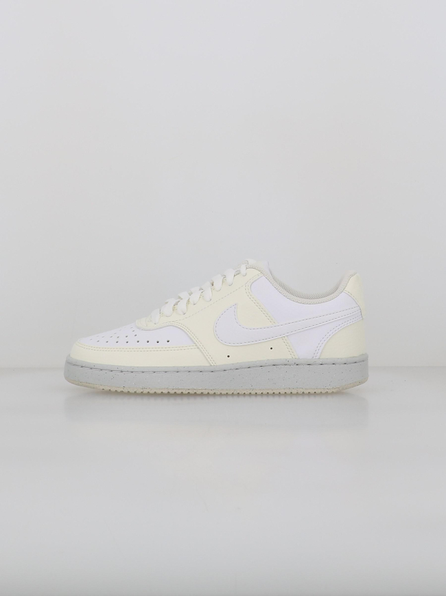 Baskets court vision bicolore écru blanc femme - Nike