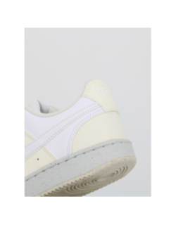Baskets court vision bicolore écru blanc femme - Nike