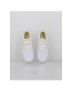 Baskets court vision low next nature blanc et jaune femme - Nike