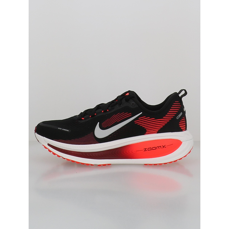 Chaussures de running vomero 18 noir et rouge - Adidas