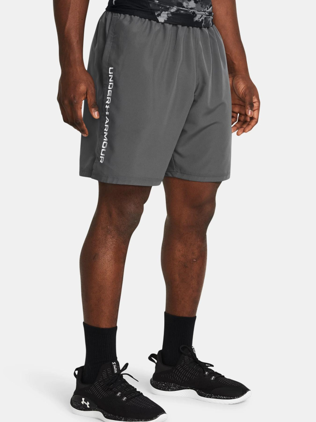 Short de sport ua tech woven wordmark gris homme - Under Armour
