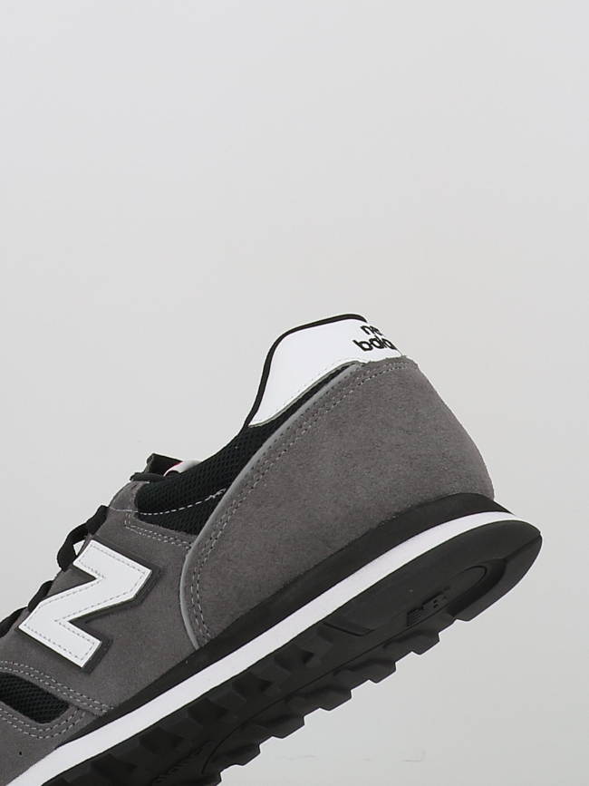 Basket 373 v2 gris anthrachite homme - New Era